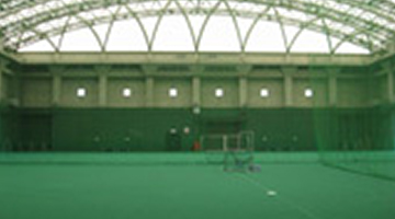 鴨池公園多目的屋内運動場（鴨池ドーム）